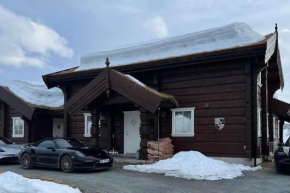 Cabin with Porsche to rent